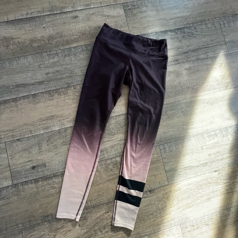 Alo Leggings